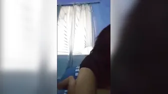 xnxx طيز كبير فرسه مصريه بتعرض جسمها الملبن فقميص شفاف - xlxx