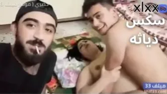 xlxx - سكس دياثه صديقي بصورني و انا بفشخ زوجته نيك